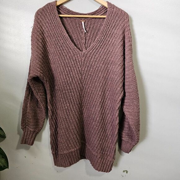 NWT FREE PEOPLE COCOA / MAR DEEP V NECK LONG JUMPER SWEATER SIZE SMALL - Picture 1 of 16